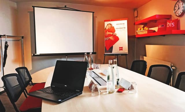 Meeting Spaces