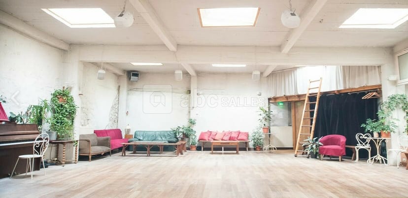 Industrial-chic loft event space for creative workshops and boutique pop-up venues.