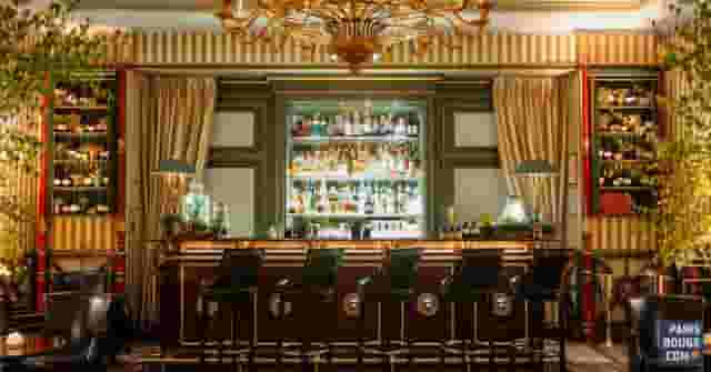 Cocktail bar