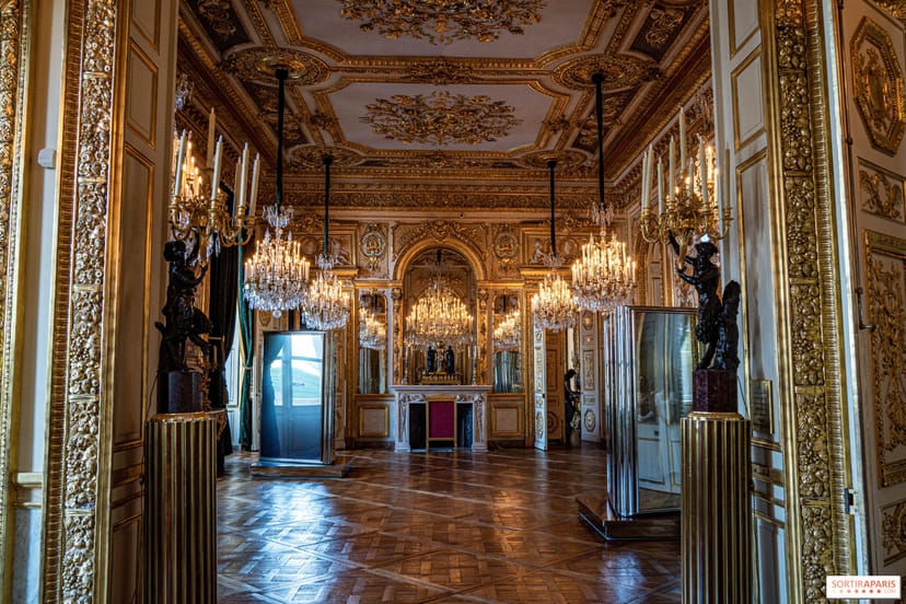 Opulent Hôtel de la Marine ballroom with gold detailing, perfect for luxury gala or VIP reception.