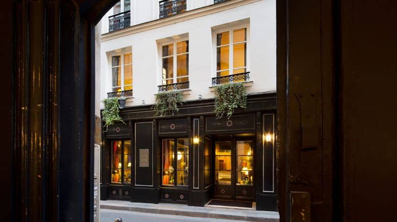 Luxury boutique suite at Hôtel Villa d'Estrées, perfect for exclusive Parisian executive retreats.
