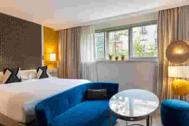 Rooms & Suites