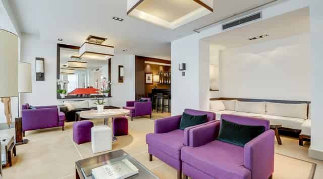 seminar room