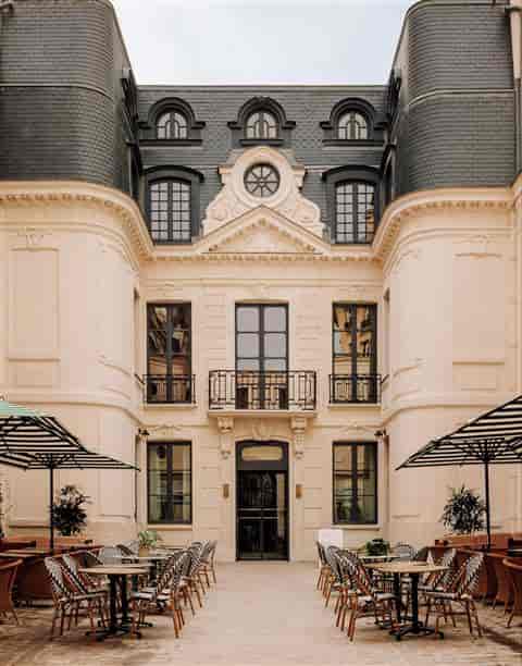 Luxury Roseraie Suite venue for exclusive boutique events and product launches.