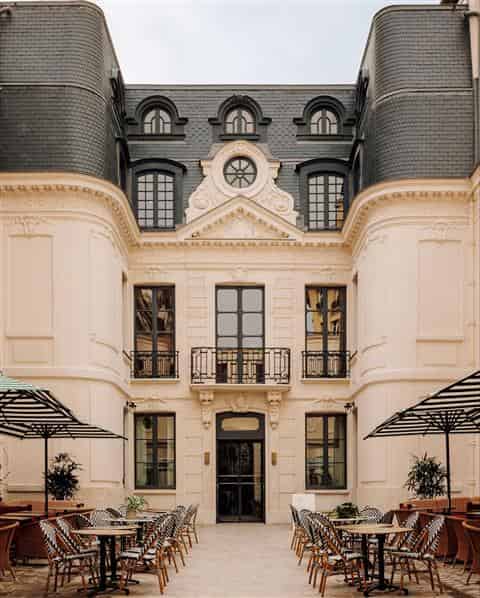 Roseraie Suite