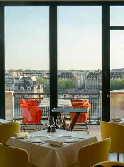 Le Tout-Paris rooftop restaurant with iconic city views for VIP cocktail receptions and dinners.