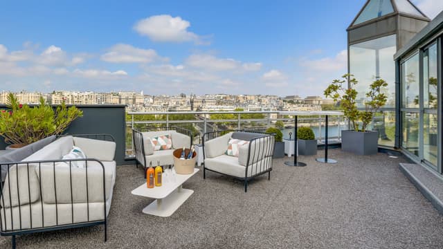 Rooftop Grenelle