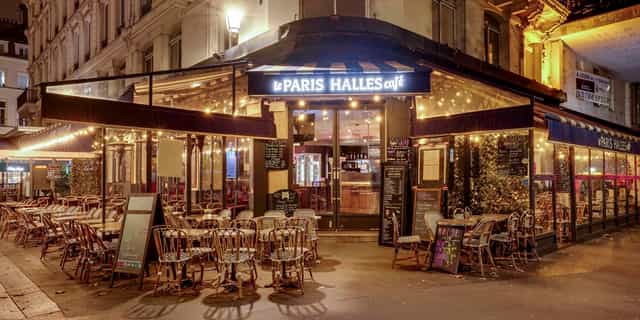 Terrasse des Halles: Intimate Parisian venue for networking receptions and cocktail events.