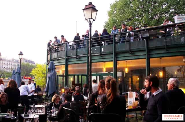 Beer garden