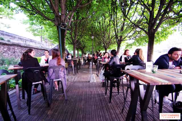 Beer garden