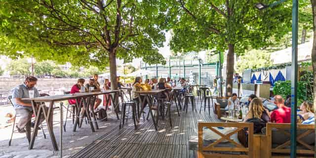 Beer garden