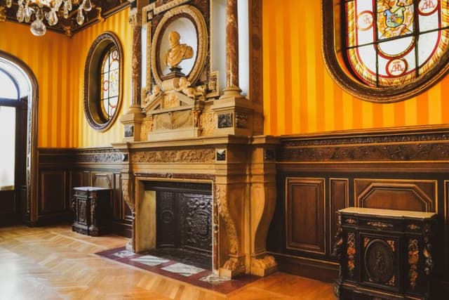 Salon Lafayette