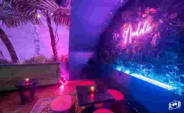 Back Bar