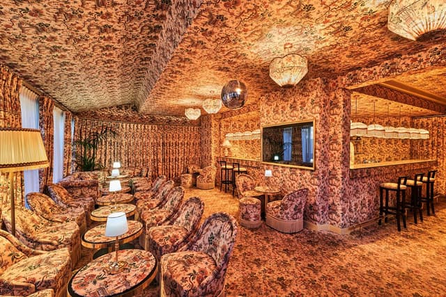 Bar area