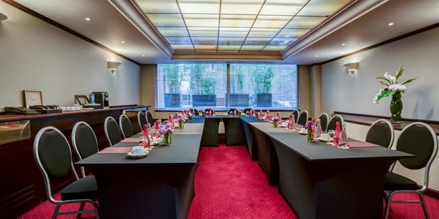 Salon Imprimatur