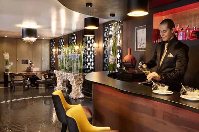 Bar