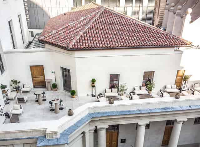 Rooftop bar