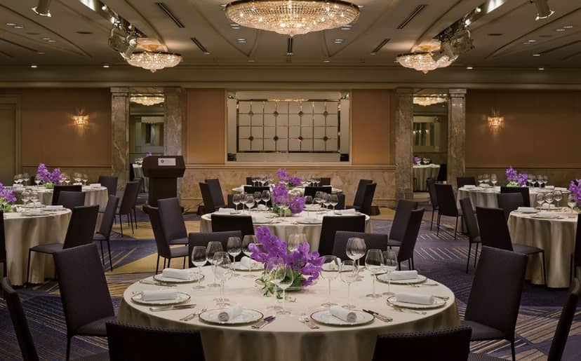 Crystal Room at Hyatt Regency Tokyo with gala tables for luxury awards banquet and corporate events.