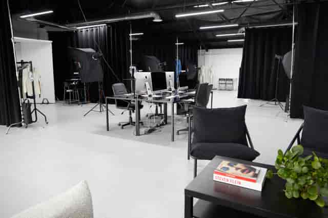 Industrial photography studio for creative workshops and media production events.