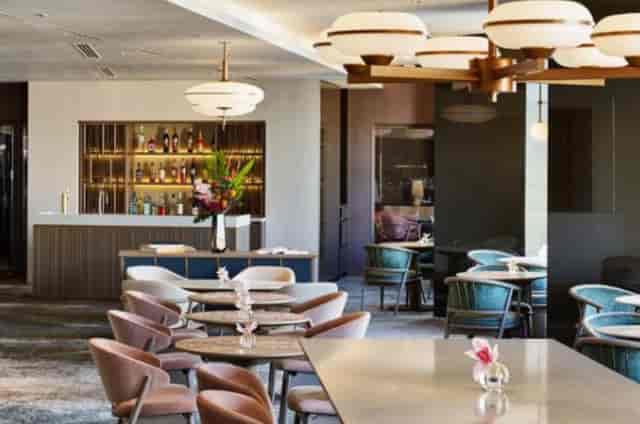 Upscale Mixx Bar lounge, Tokyo, for VIP networking and corporate receptions with elegant lighting.