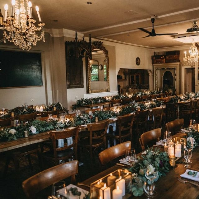 LADÜ function room with communal wooden tables, ideal for private dining and boutique events.