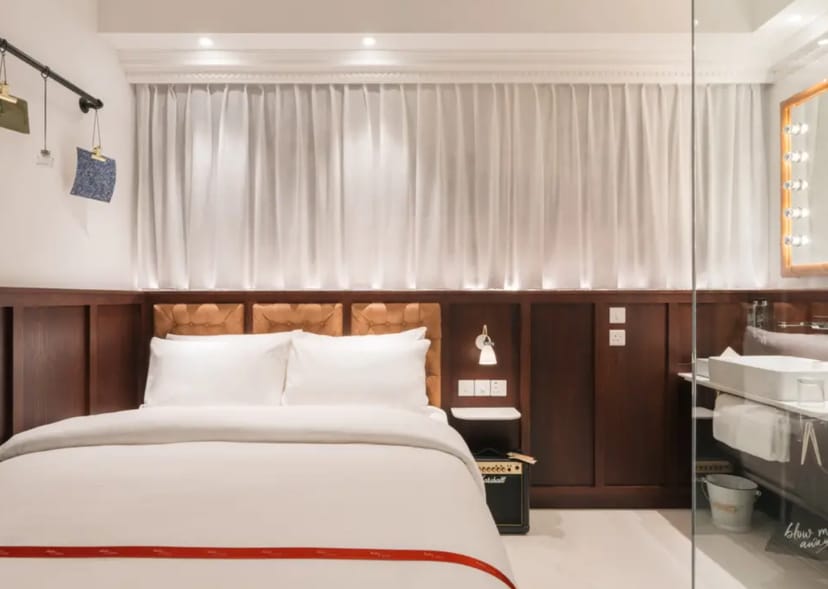 Boutique Ruby Stella hotel room with modern decor for VIP speakers and incentive travel.