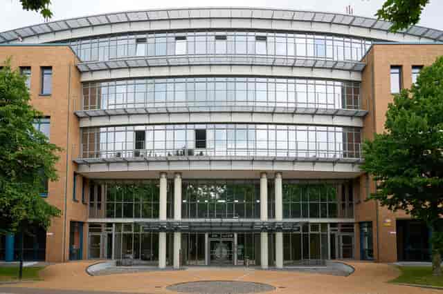 Professional office space for board meetings and corporate seminars in B1 Düsseldorf.