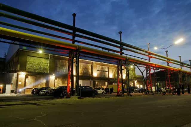 Industrial Federnfabrik at Areal Böhler: atmospheric architecture for product launch and gala.