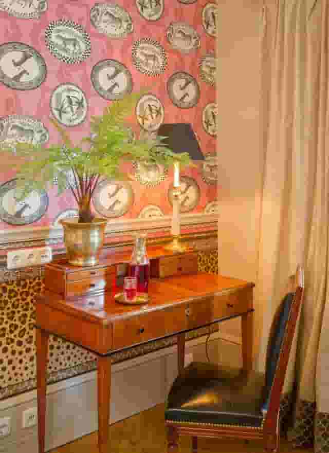 Club Room