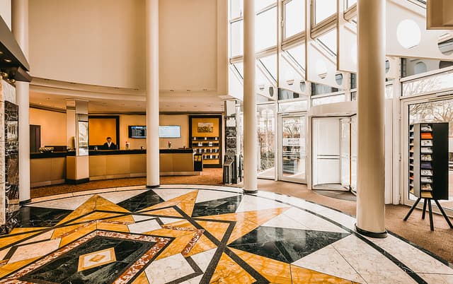 Business Lounge