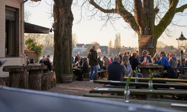 Beer garden
