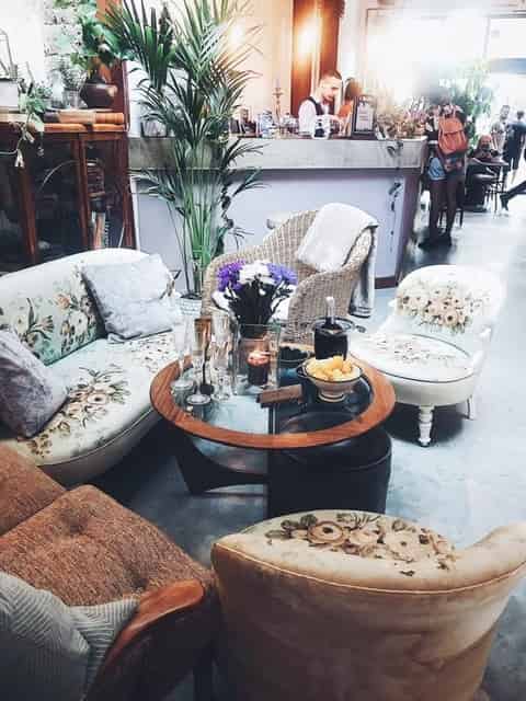 Cafe