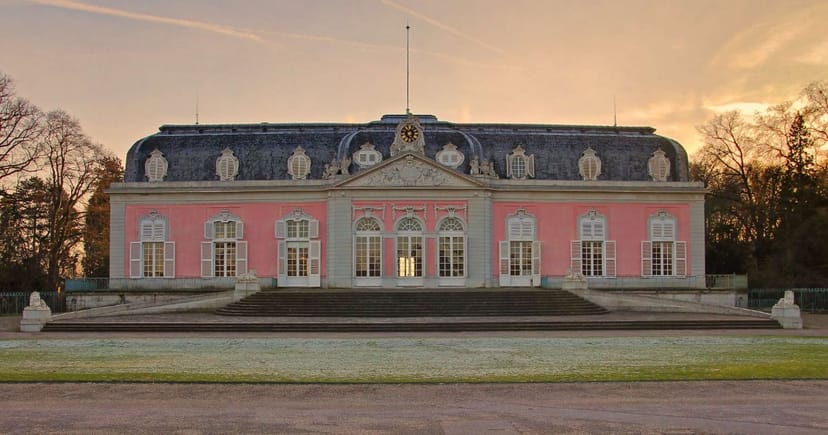 Ceremonial Halls in Schloss Benrath featuring ornate architecture for luxury gala and incentive events.