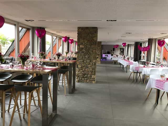 Rheinloft Cologne event space with pink heart decor for social gatherings and private parties.