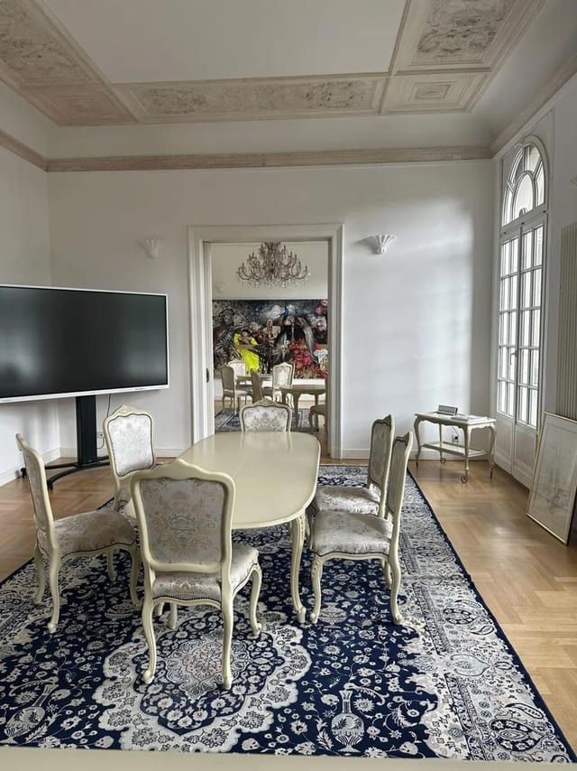 Luxury boardroom at Villa Boisserée with elegant decor for executive strategy and boutique meetings.