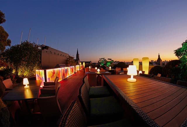 DIVAS Bistro