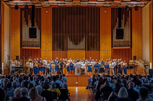 Kölner Philharmonie choral concert stage, professional acoustics, performing arts venue.