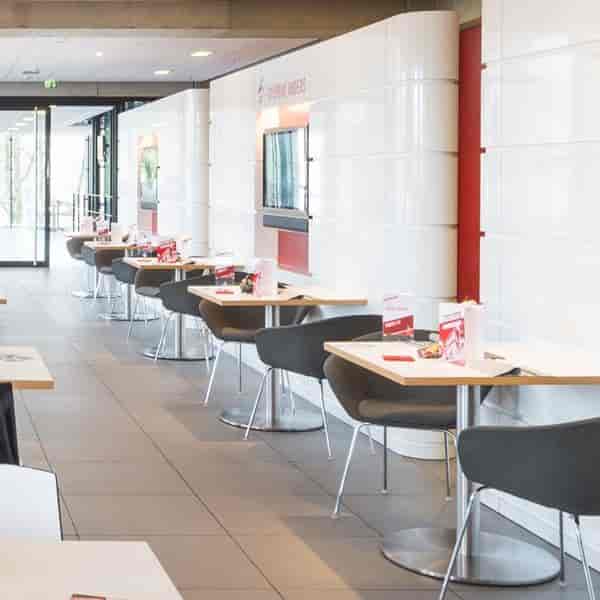 Informationen: Weisweiler Lounge | 1. FC Köln