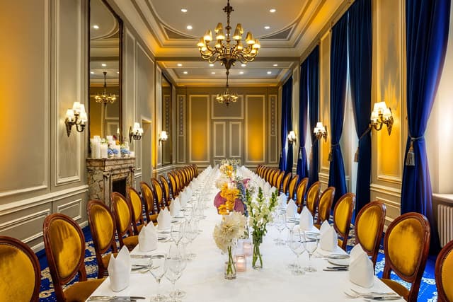 Excelsior Hotel Ernst