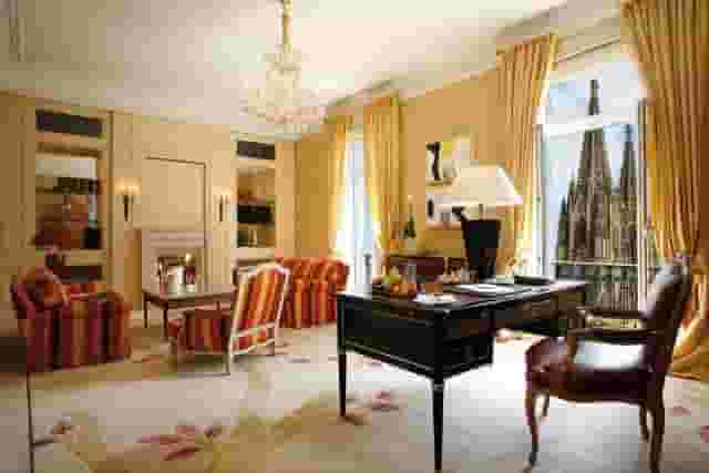 Excelsior Hotel Ernst