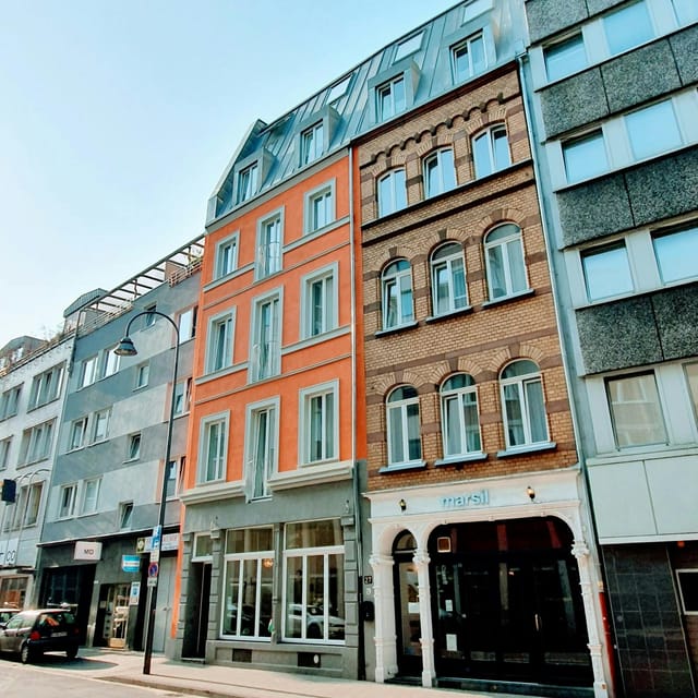 Kaminzimmer at Maison Marsil: Boutique European venue for corporate retreats and creative workshops.