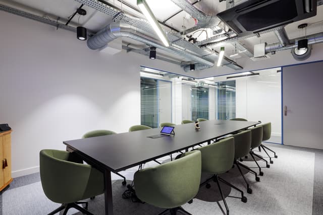 Gibbon Meeting Room