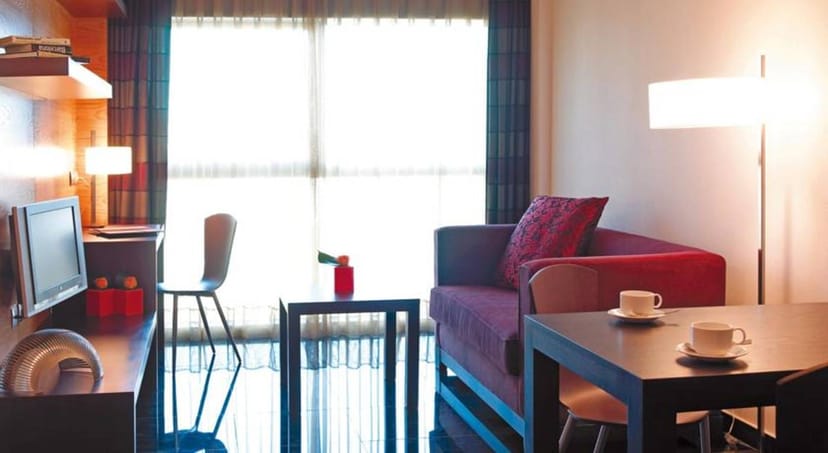 Executive suite at Fira de Barcelona for corporate strategy sessions and business meetings.