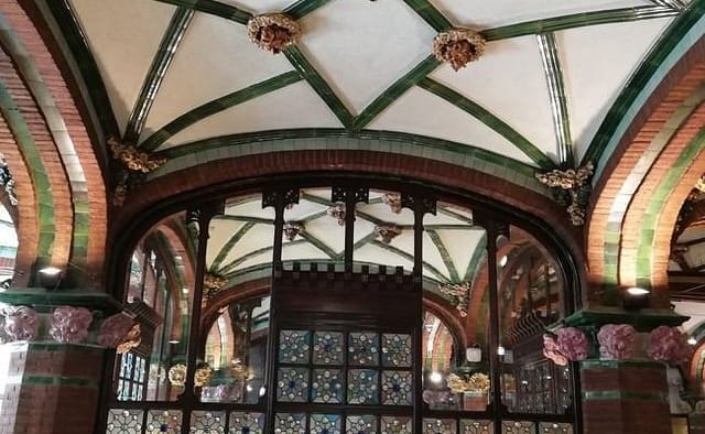 Palau de la Música Catalana foyer featuring ornate architecture, ideal for luxury gala events.