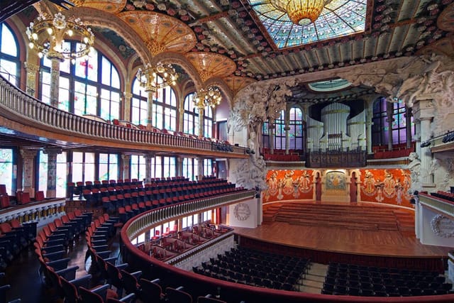 Palau de la Música Catalana concert hall: architectural venue for keynote sessions and galas.