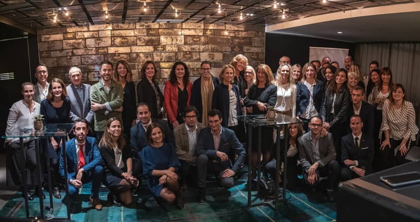 Corporate networking reception at Banker's Bar, Mandarin Oriental Barcelona, stylish event space.