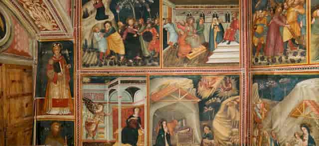 Monestir de Pedralbes chapel interior, featuring Gothic architecture for event venue photography.