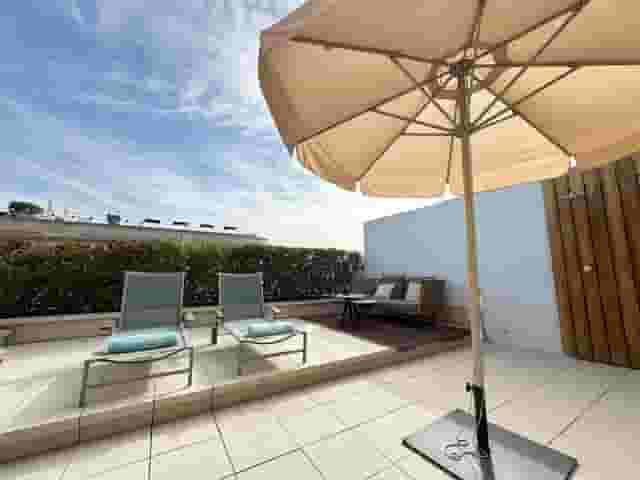 Breakout room with terrace