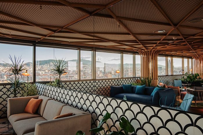 Labtwentytwo Barcelona conference room with biophilic design for VIP networking and receptions.