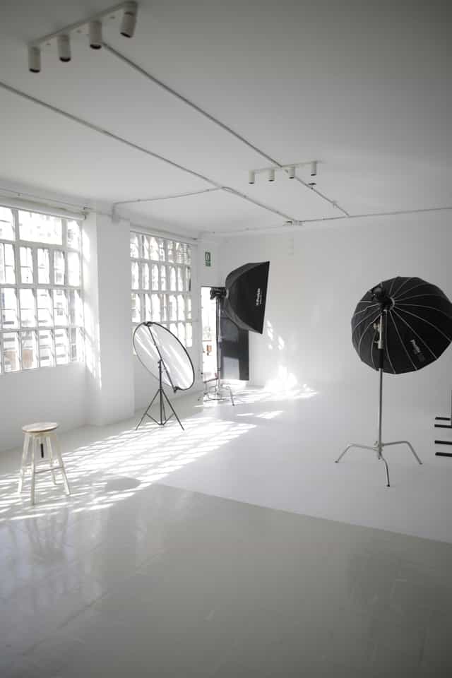 Minimalist photography studio loft for product launches and brand activations.